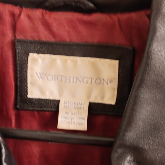 Genuine black leather jacket - Picture 2 of 4